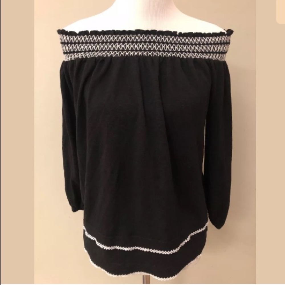 WHBM Off Shoulder Peasant Boho Top Classic